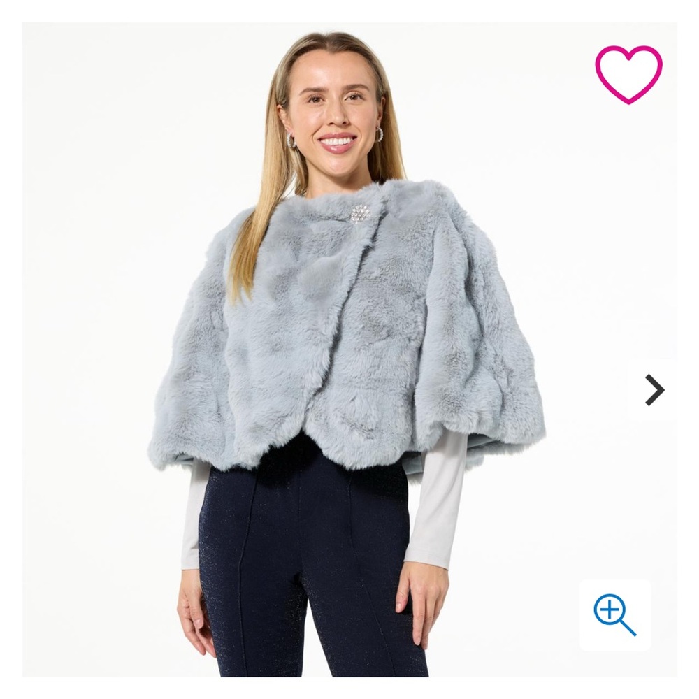 Nina Leonard Faux Fur Cape - Soft Gray